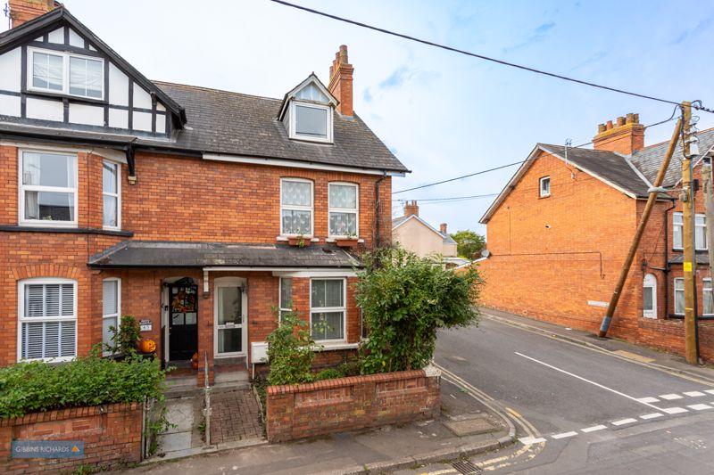 Rockwell Green, Wellington 3 bed end of terrace house £249,950