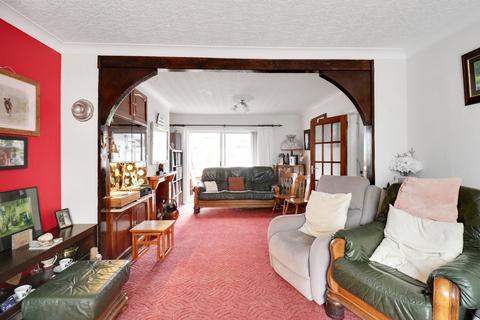 16 Gedding Road, Leicester, LE5 5DT