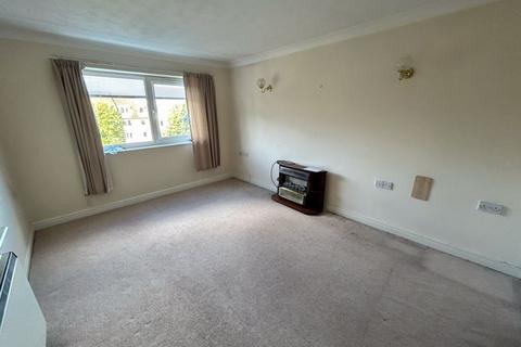 2 bedroom retirement property for sale - Conway Road, Colwyn Bay