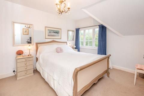 4 bedroom semi-detached house for sale, Horsham Road, Holmbury St Mary