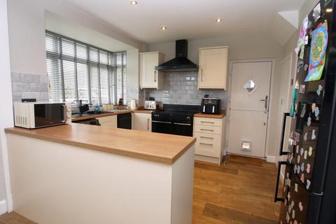 9 Hall Crescent, Rotherham, S60 3LG