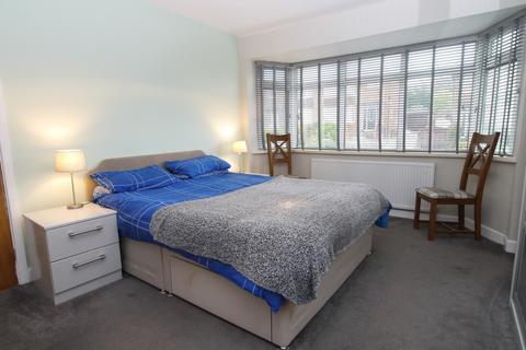 9 Hall Crescent, Rotherham, S60 3LG