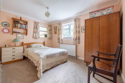 5 North Grove, Wells, BA5 2TD