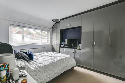 21 Purley Vale, Purley, CR8 2DU