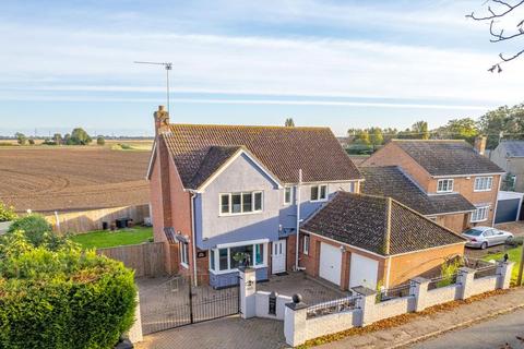 5 bedroom detached house for sale, High Road, Newton-In-The-Isle, Wisbech, Cambs, PE13 5HW