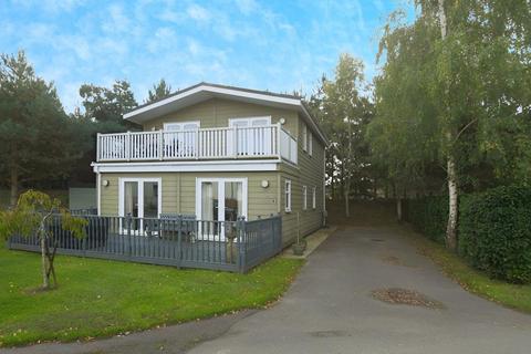 3 bedroom lodge for sale - Carnoustie Court, Kirkgate, Tydd St Giles, PE13 5NZ