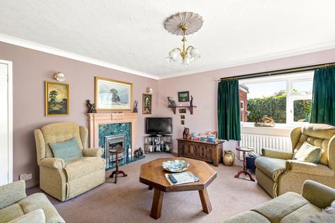 3 bedroom detached bungalow for sale - Eve Gardens, Washingborough, Lincoln, Lincolnshire, LN4 1QU