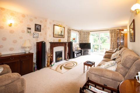 11 Giffords Croft, Lichfield, WS13 7HG