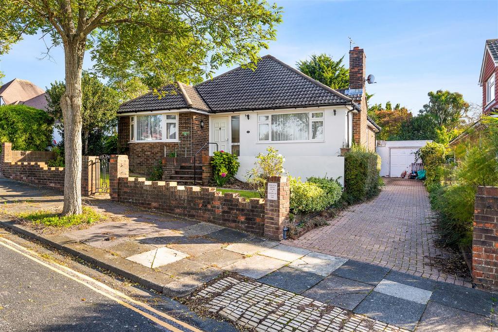 Shirley Avenue, Hove 3 bed bungalow for sale £800,000