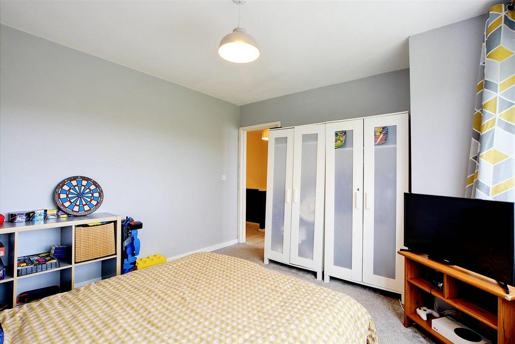 Bedroom 2 2.jpeg