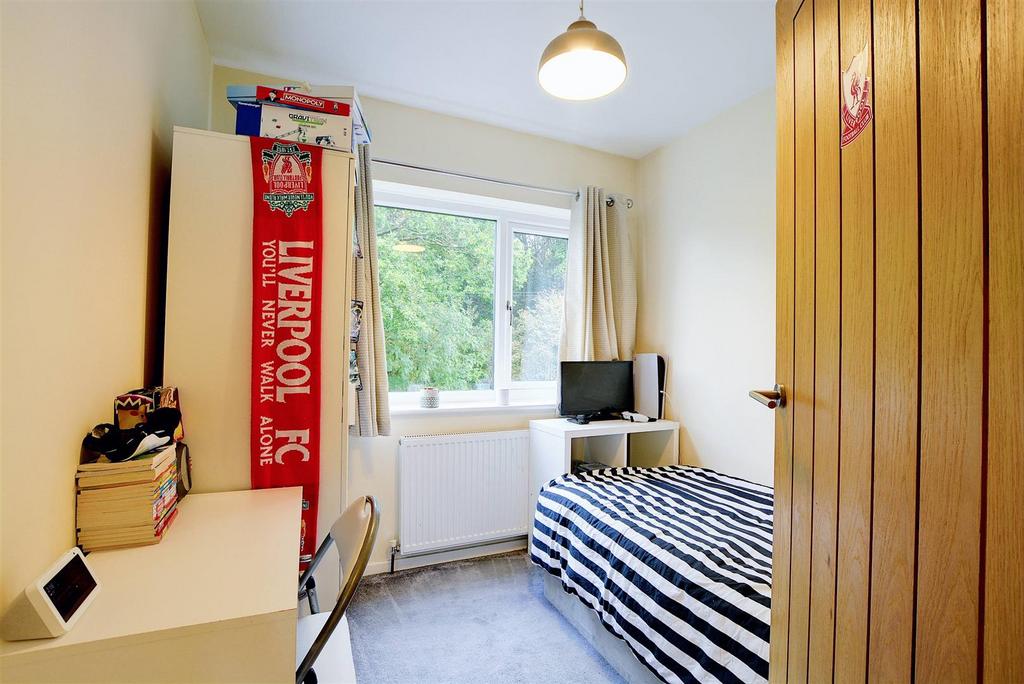 Bedroom 4 2.jpeg