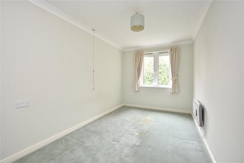 2 bedroom apartment for sale, St Edmunds Court, Roundhay, Leeds