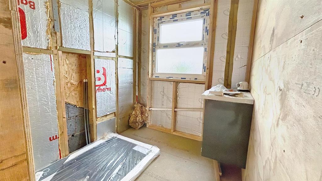 Shower Room (needs finishing)
