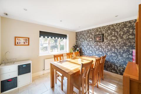 3 Oak Ridge, Wetherby, LS22 6GT