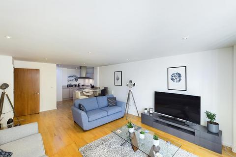 2 bedroom apartment to rent - Sundowner 31 Channel Way, Southampton
