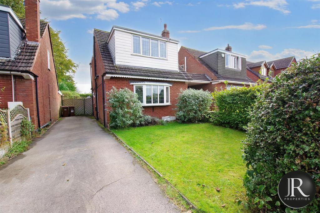 Etching Hill Road, Rugeley WS15 3 bed detached house £299,950