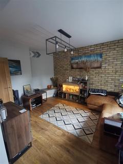 1 bedroom apartment for sale - Crown Way, Llandarcy, Neath