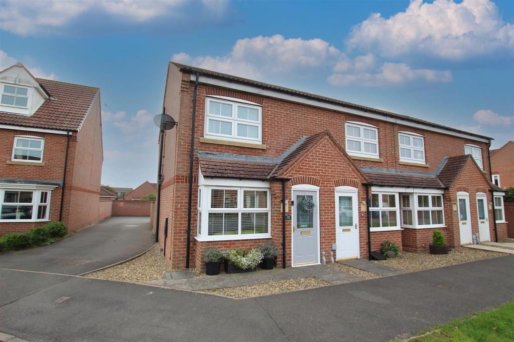 Ashcourt Drive, Hornsea 2 bed end of terrace house £164,950