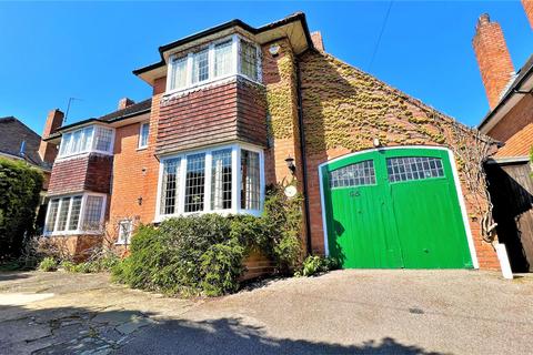 4 bedroom detached house for sale - Blackthorn Close, Birmingham B30