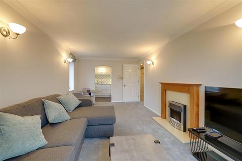 1 bedroom retirement property for sale, Broadwater Street East, Worthing