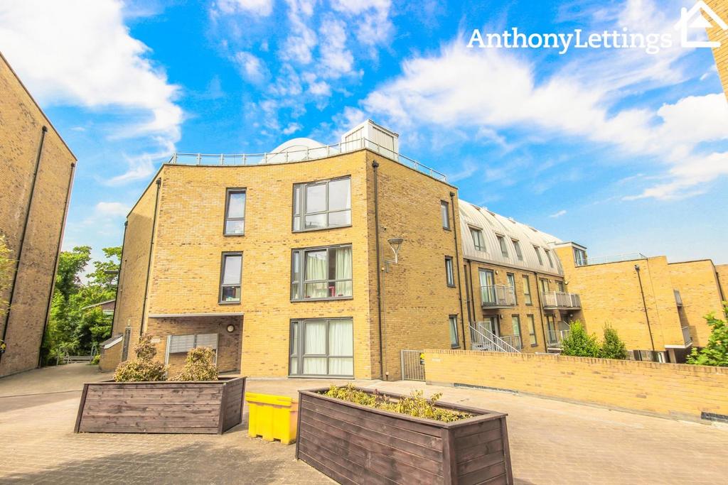 Elder Court, Mead Lane, Hertford 1 bed apartment £1,075 pcm (£248 pw)