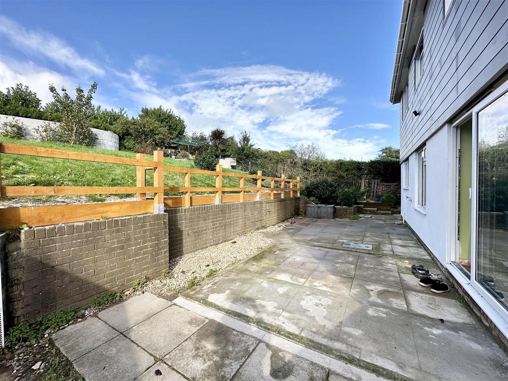 Rear Garden patio.jpeg