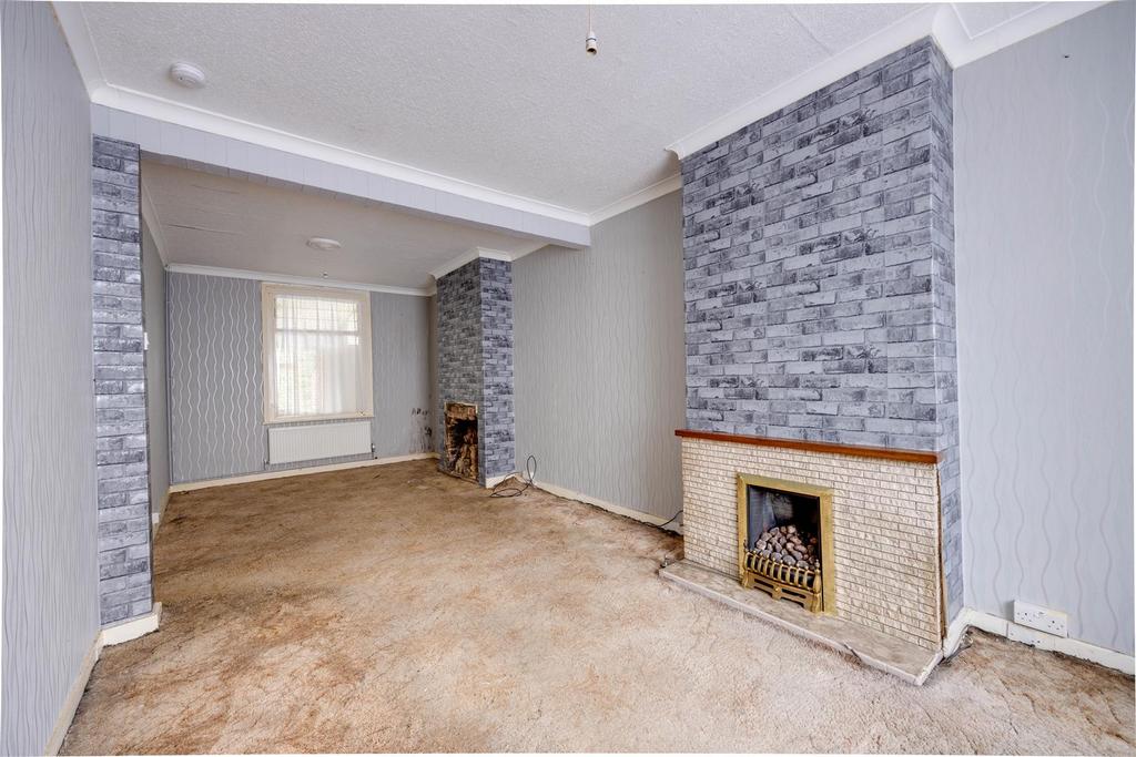 Malcolm Road, London 3 bed terraced house for sale £385,000