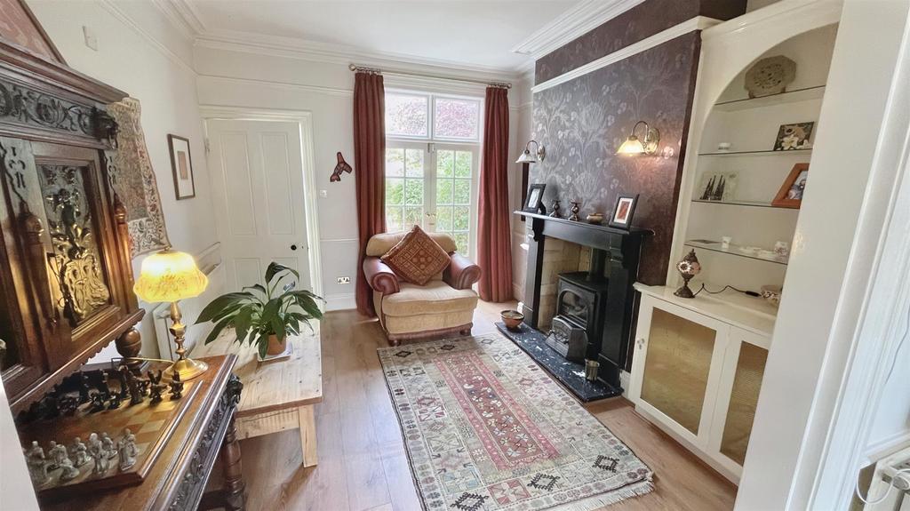 Rear Living Area