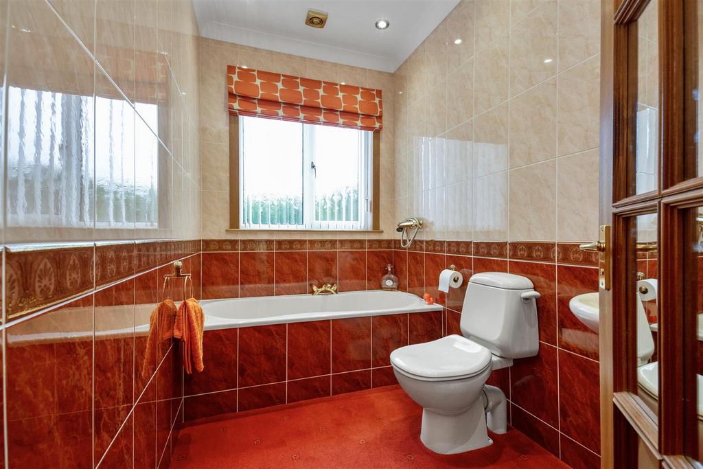 202 Rumblingwell 19.jpg