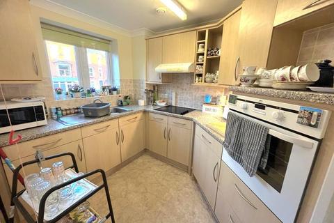 1 bedroom apartment for sale - High Street South, Rushden, Northamptonshire NN10