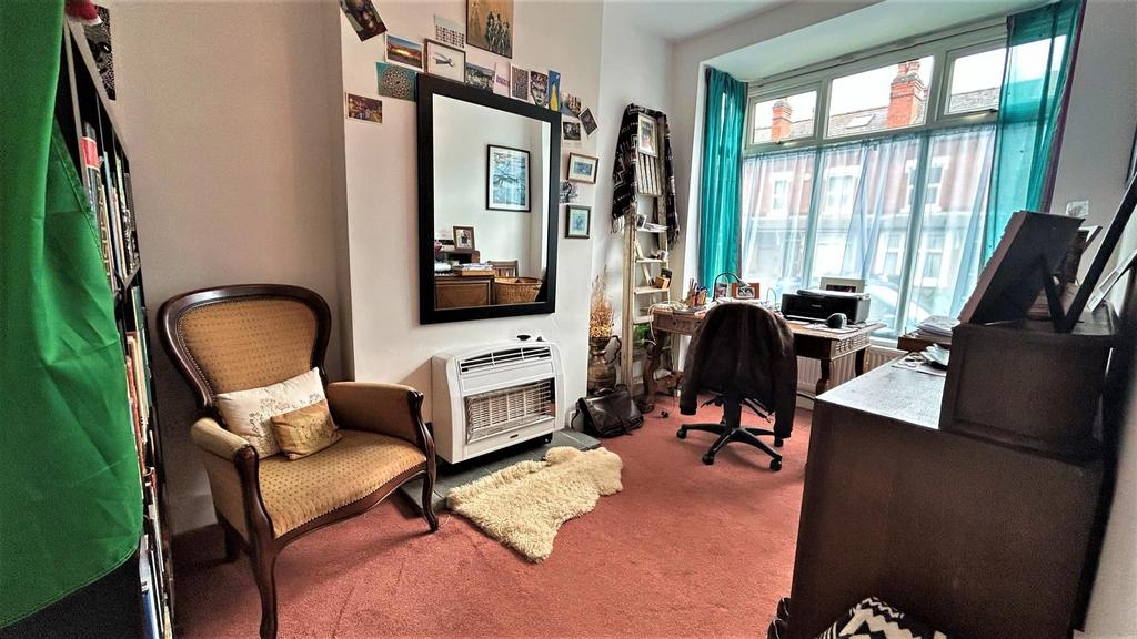 Highbury Road, Birmingham B14 3 bed terraced house £340,000