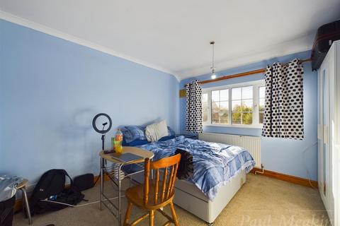 123 Uvedale Crescent, New Addington, Croydon, CR0 0BW