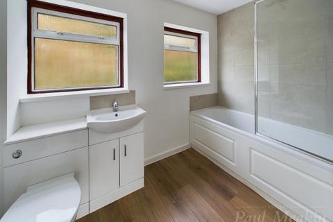 181 Markfield, Croydon, CR0 9HR