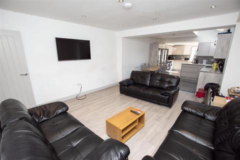 7 bedroom house to rent, Selly Hill Road, Birmingham