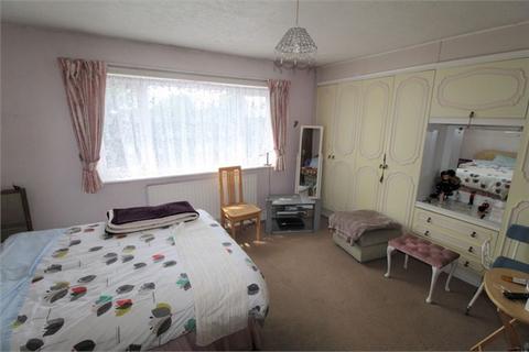 2 bedroom flat for sale, Edgware Way, Edgware, HA8