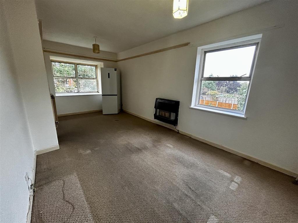 Gladstone Road, Linden, Gloucester 1 bed apartment for sale £97,500