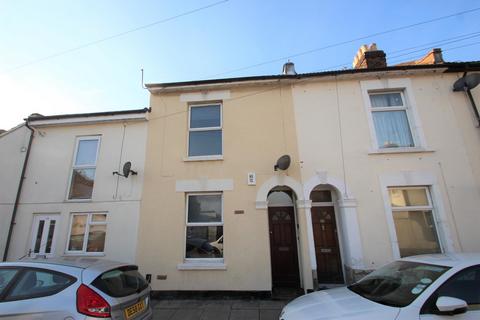 4 bedroom terraced house to rent, Cleveland Road