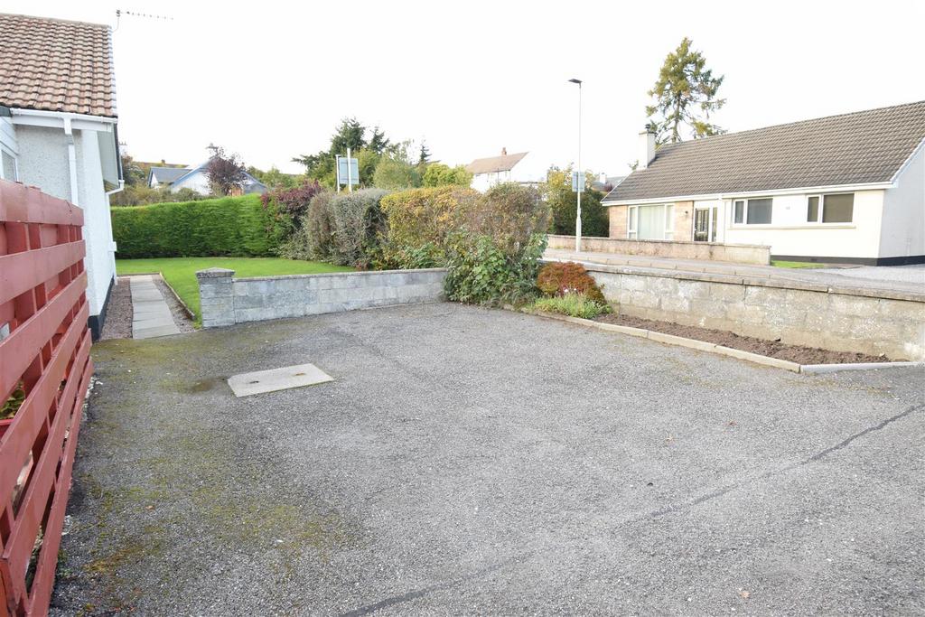 Driveway.jpg