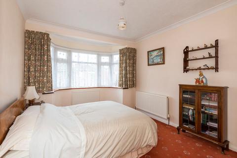 32 Swanton Road, Erith, DA8 1LP