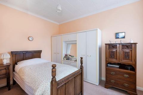 32 Swanton Road, Erith, DA8 1LP