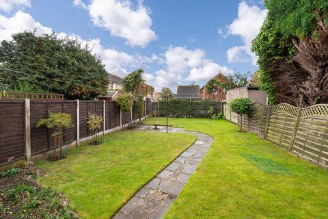 32 Swanton Road, Erith, DA8 1LP