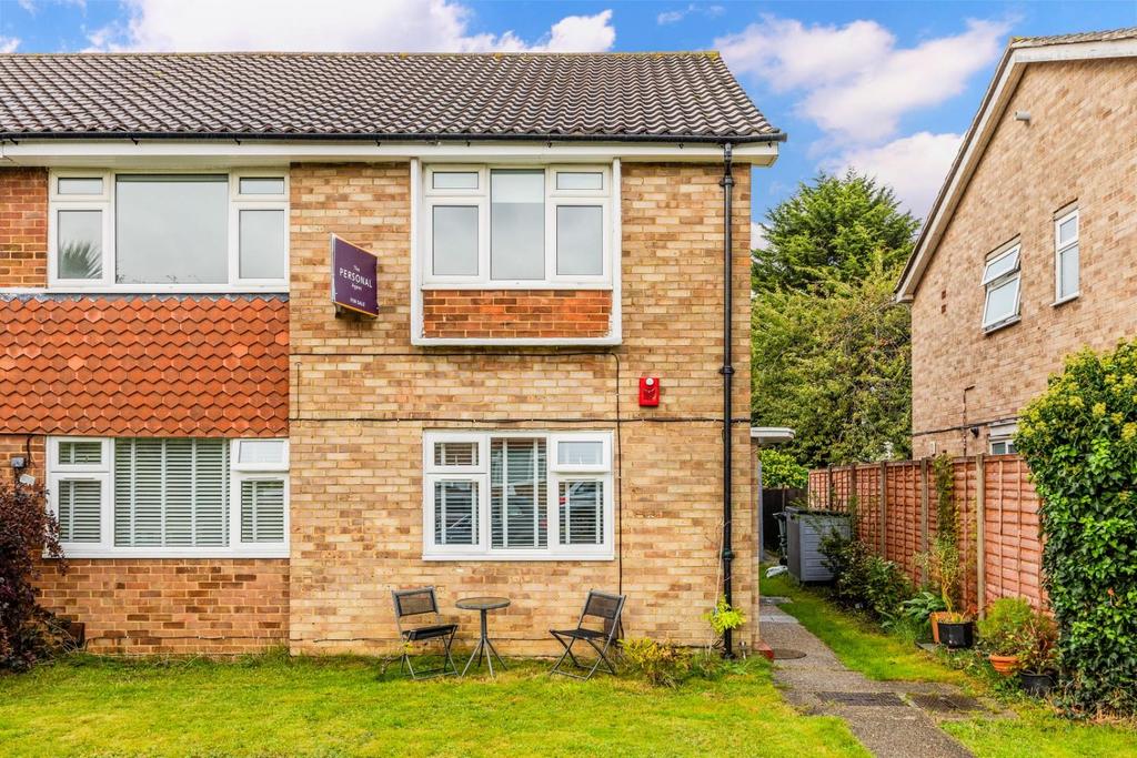 CYCLAMEN WAY, 10 (2).jpg