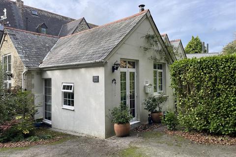 1 bedroom semi-detached house for sale, Stable End, Lostwithiel