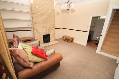 10 Airedale Crescent, Bradford, BD3 0JX