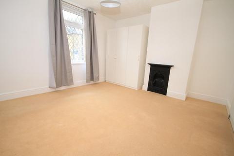 10 Airedale Crescent, Bradford, BD3 0JX