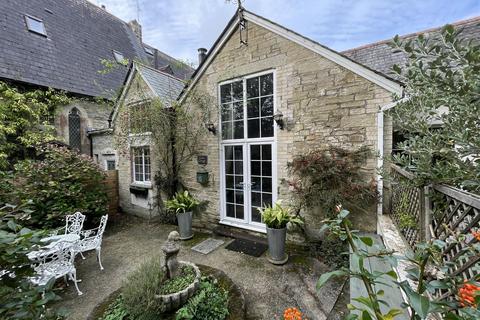 2 bedroom semi-detached house for sale, Stable Cottage, Lostwithiel