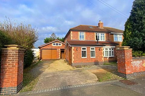 3 bedroom semi-detached house for sale, Swallow Crescent, Innsworth, Gloucester