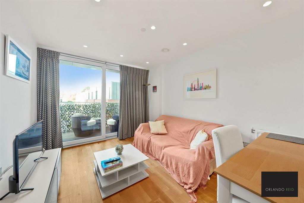 Flat 10, Ferrier Apartments, 336 Clapham Road - vg