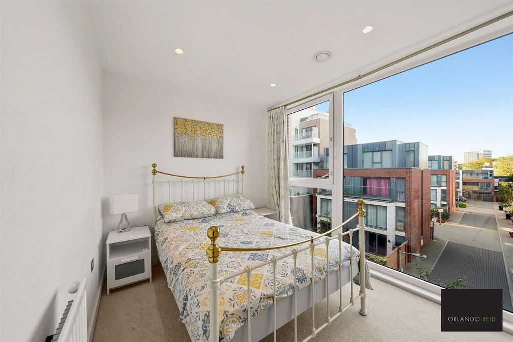 Flat 10, Ferrier Apartments, 336 Clapham Road - 5c