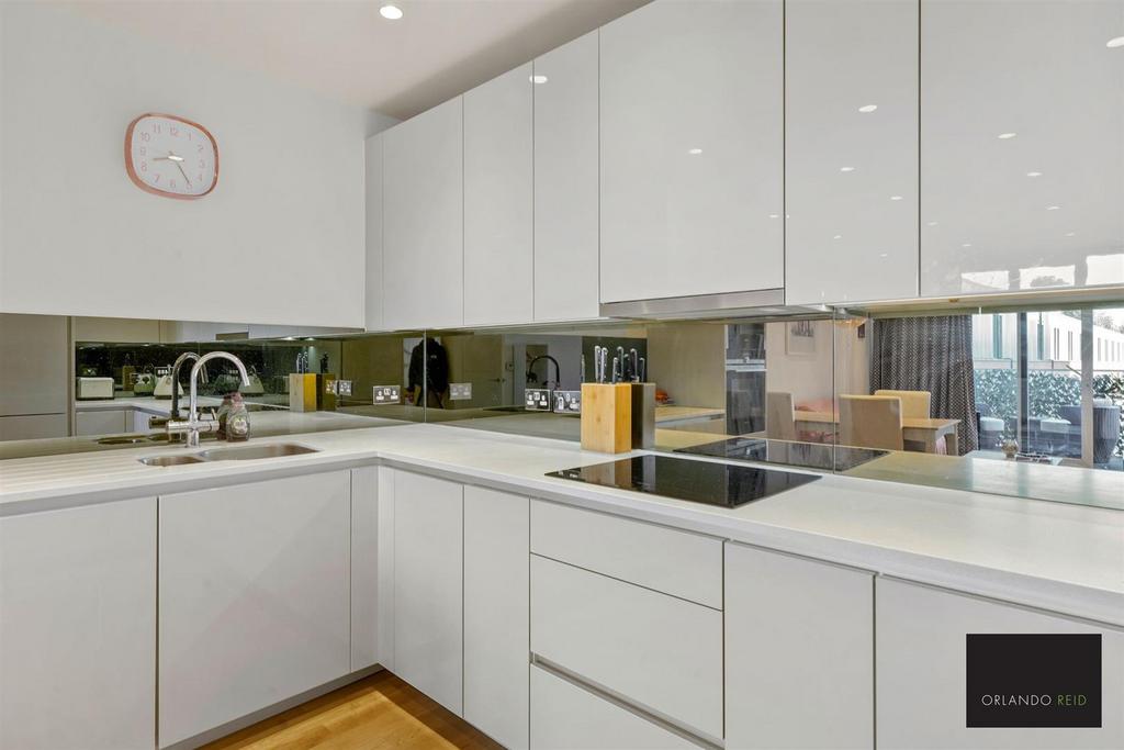 Flat 10, Ferrier Apartments, 336 Clapham Road - tq